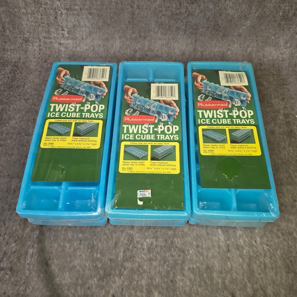 Lot 3 Vintage NOS 1980 Rubbermaid Twist Pop Ice Cube Trays 2 Pack Blue 8365